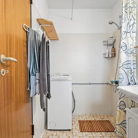Cozy In With Wifi Holiday home